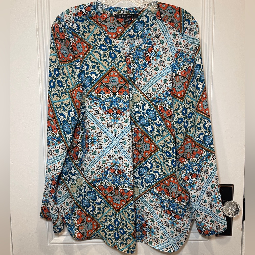 Zac & Rachel Stunning Boho V- Neck Long Sleeved Graphic Blouse - Size L